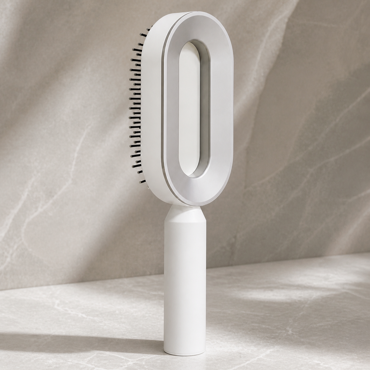 Brosse démêlante massante - plusieurs modèles