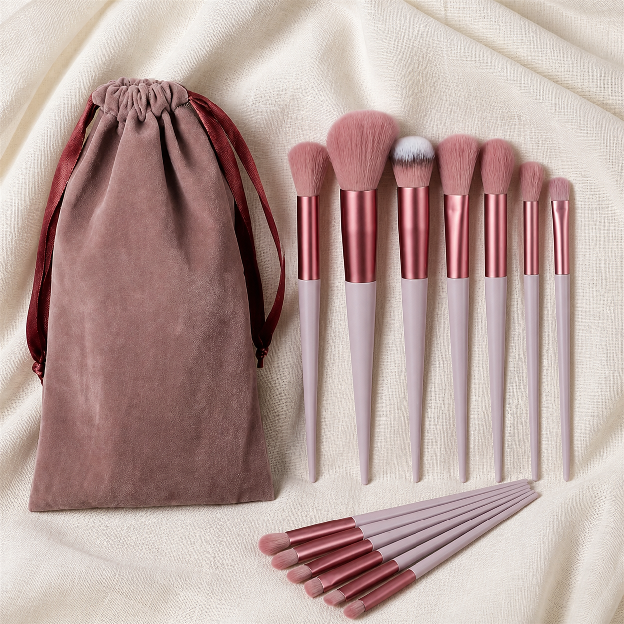 Set de 13 pinceaux de maquillage avec pochette