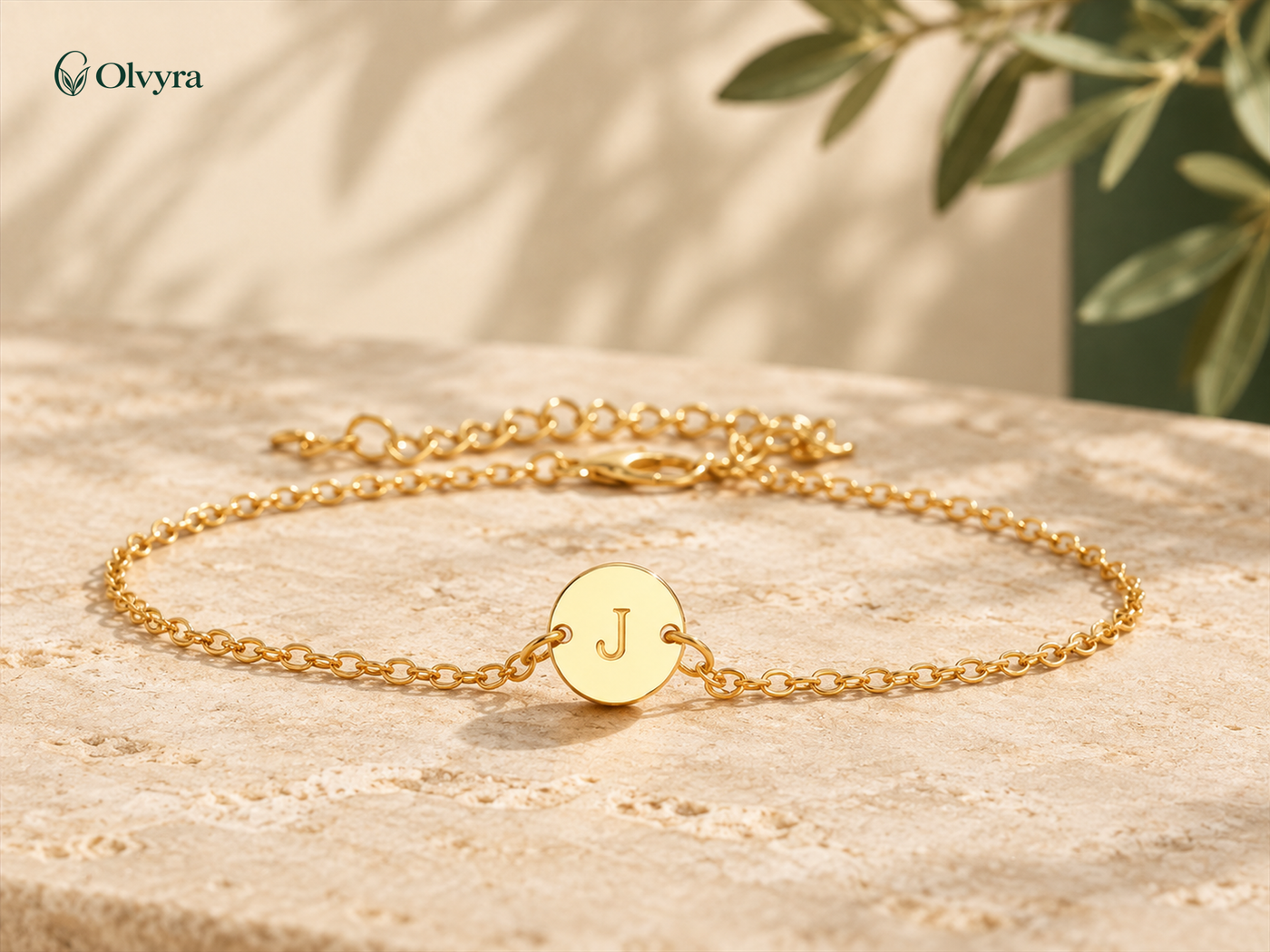 Adjustable initial bracelet