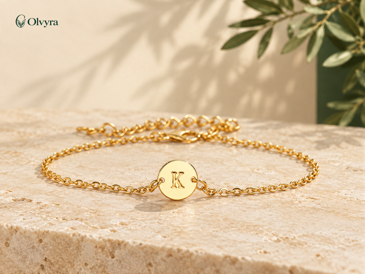 Adjustable initial bracelet
