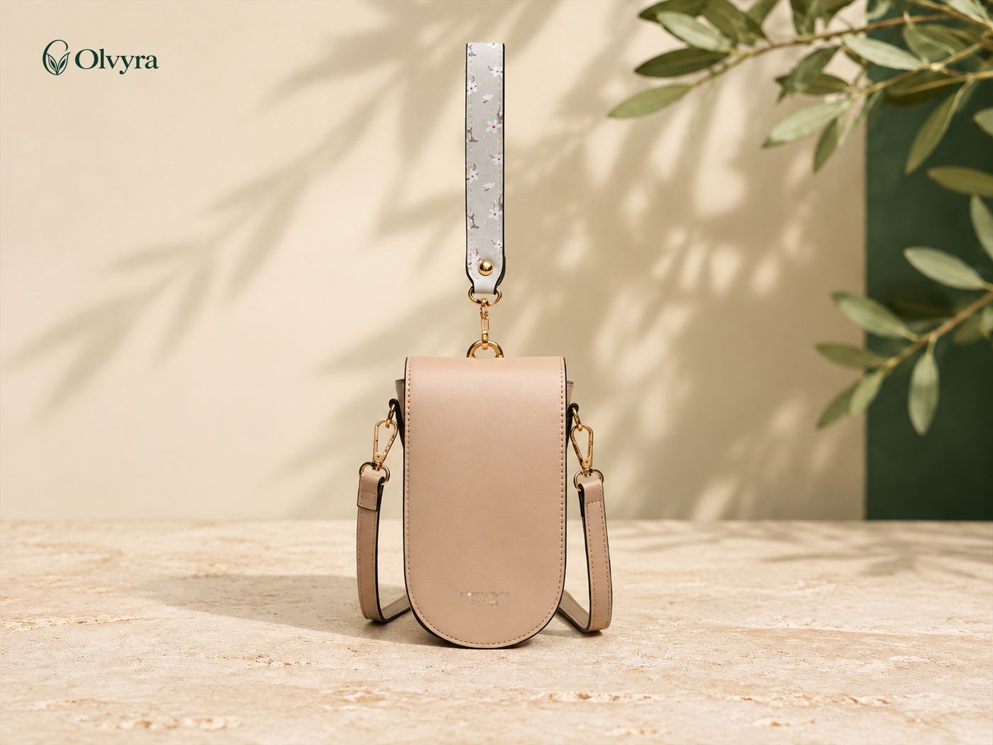 Multifunctional phone bag