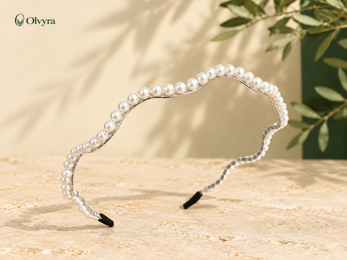 Slim pearl headband