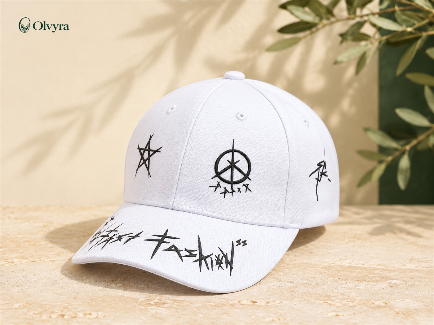 Graffiti-pattern snapback cap