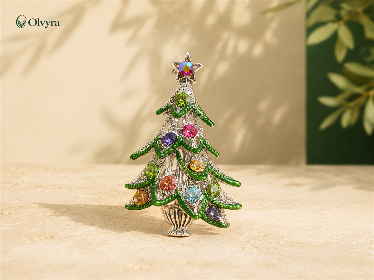 Broche sapin rétro sertie