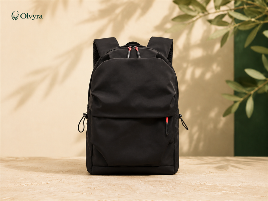 Sac à dos urbain en nylon Olvyra — Noir — S.