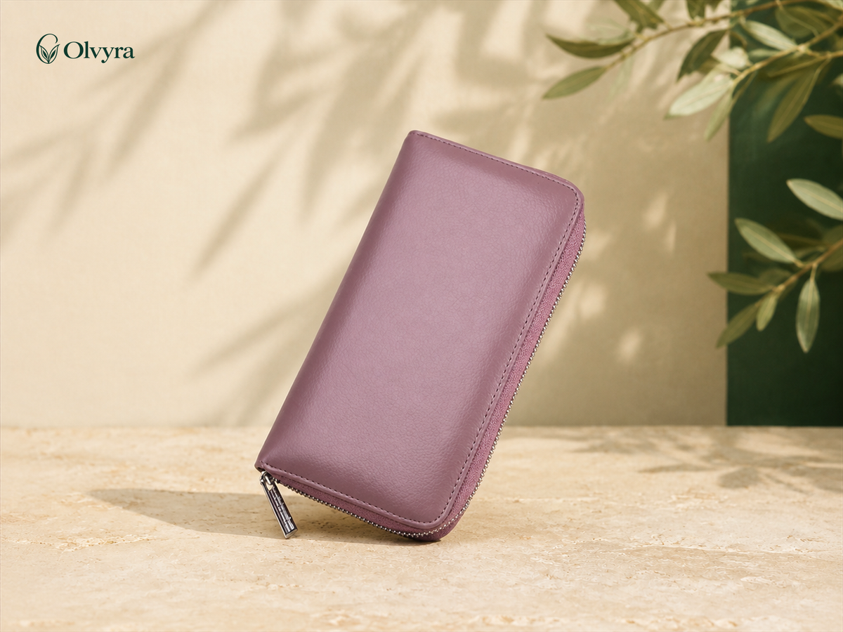 Long leather multi-card wallet