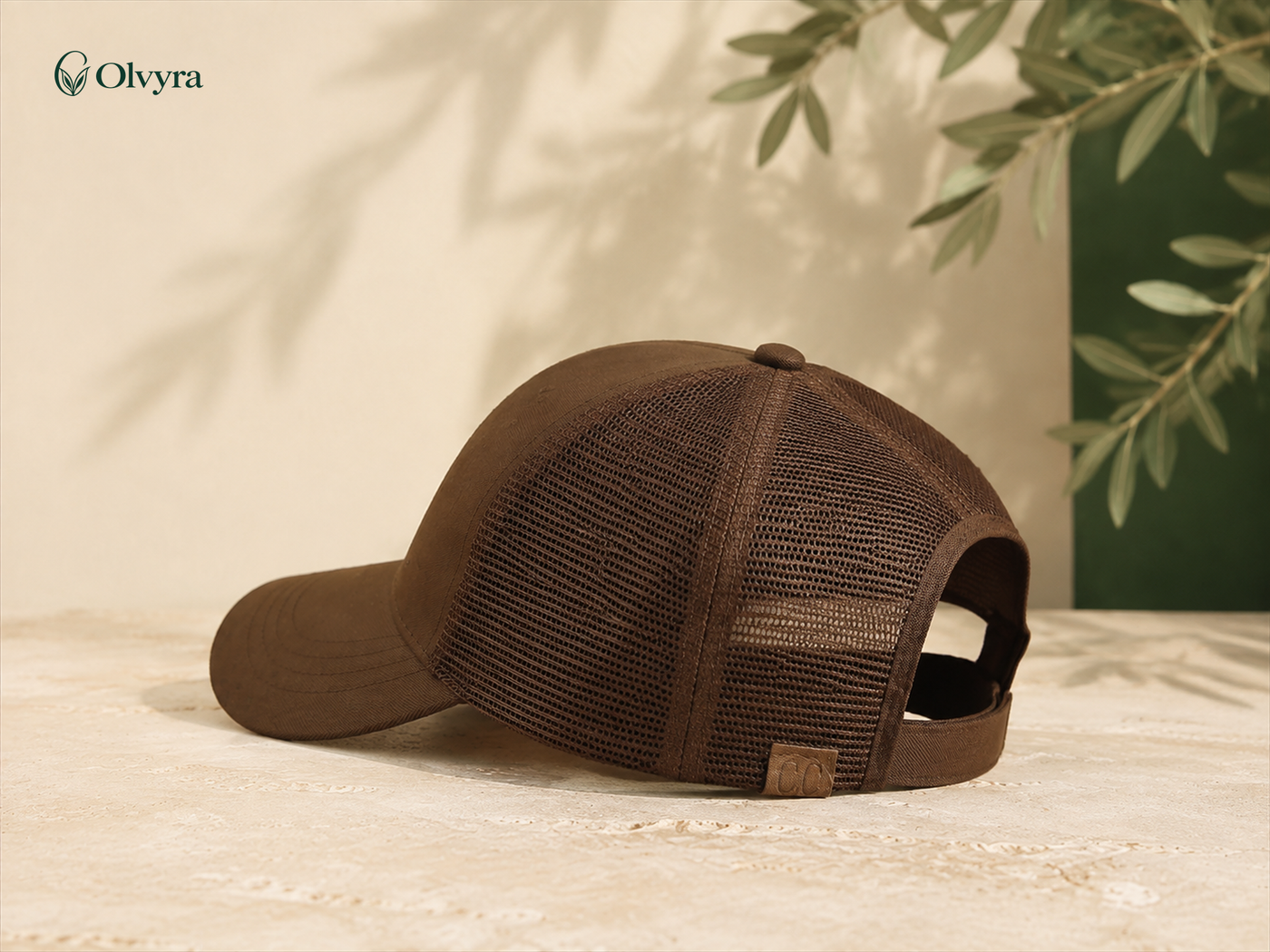 Adjustable baseball cap