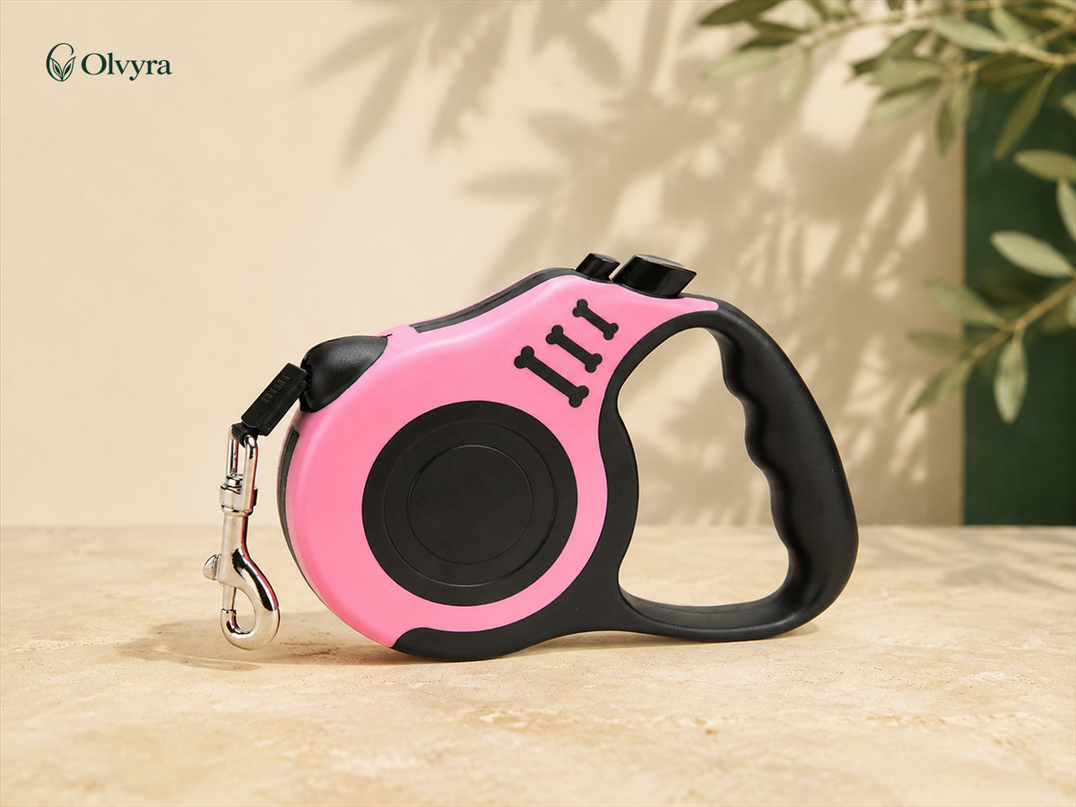 Automatic retractable dog leash