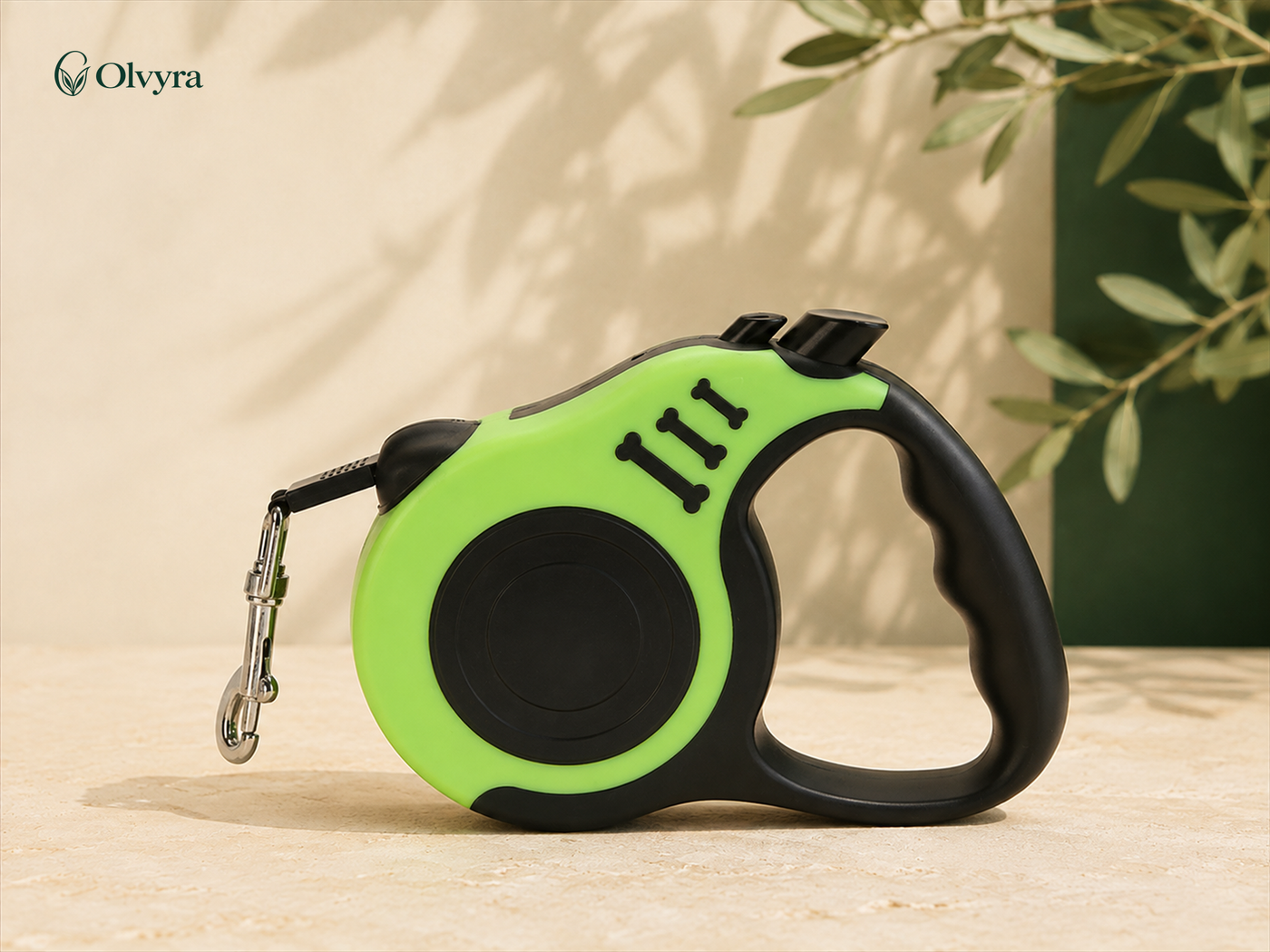 Automatic retractable dog leash
