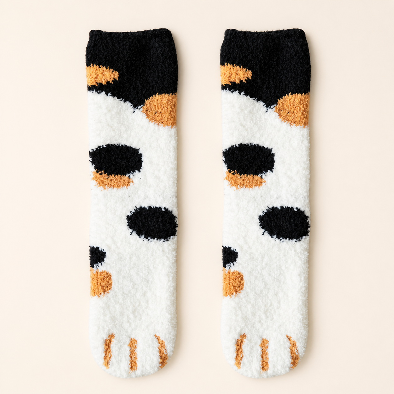 Chaussettes duveteuses motif patte de chat – taille unique - Tacheté noir et ocre — Plush Cat-Paw Socks – One Size - Black and ochre spots