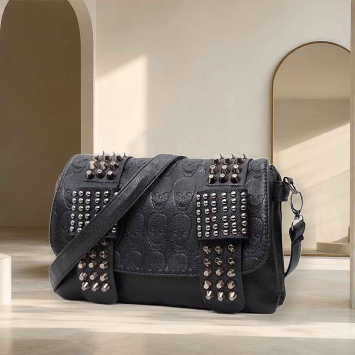 Sac messager effet cuir à rivets — default — vue 5