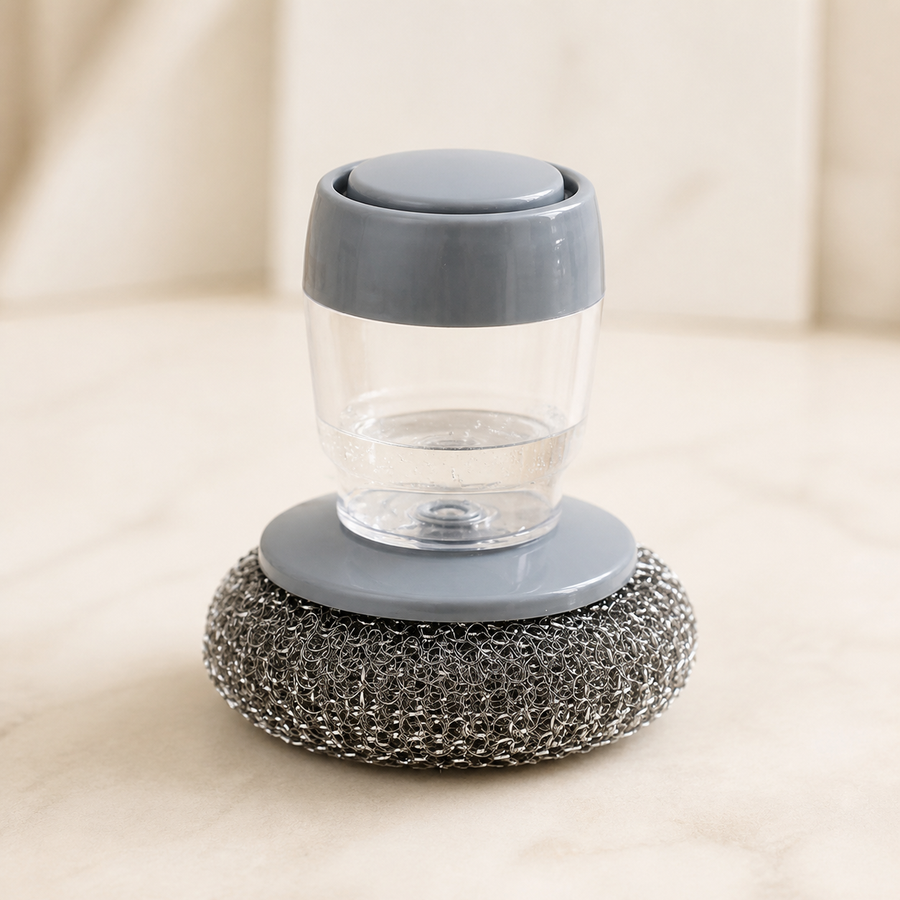 Brosse-distributeur avec tampon métallique — Soap dispenser with metal scourer