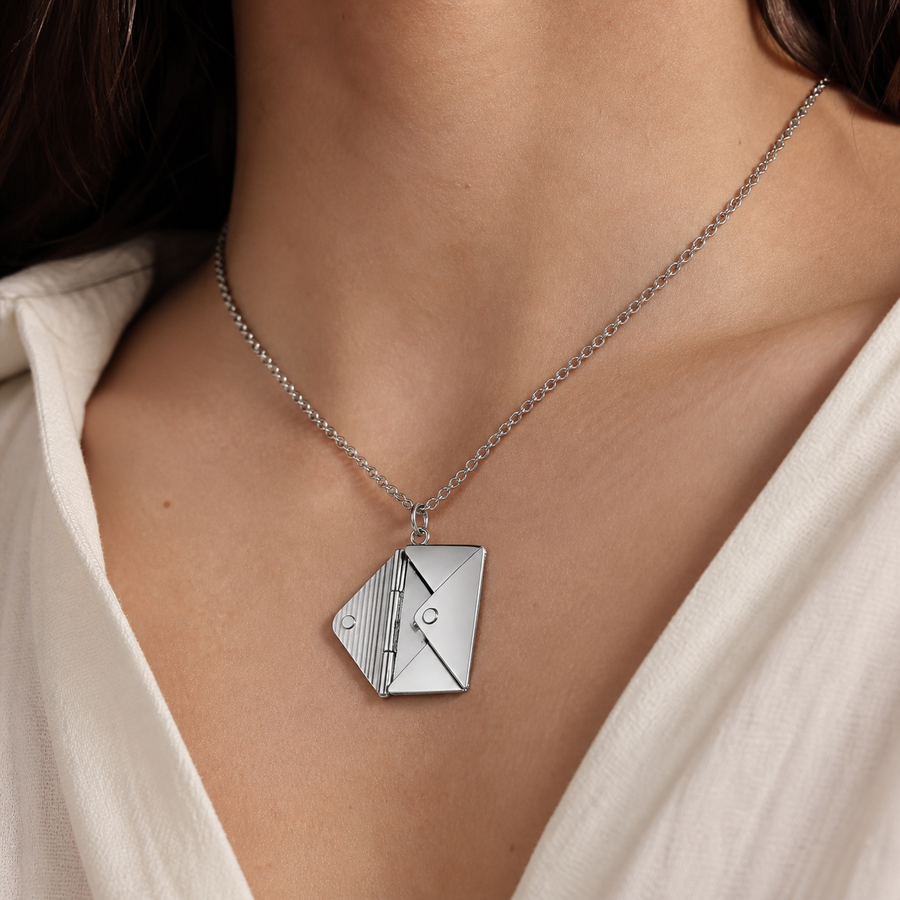 Collier enveloppe en acier titane — Argenté — vue 1