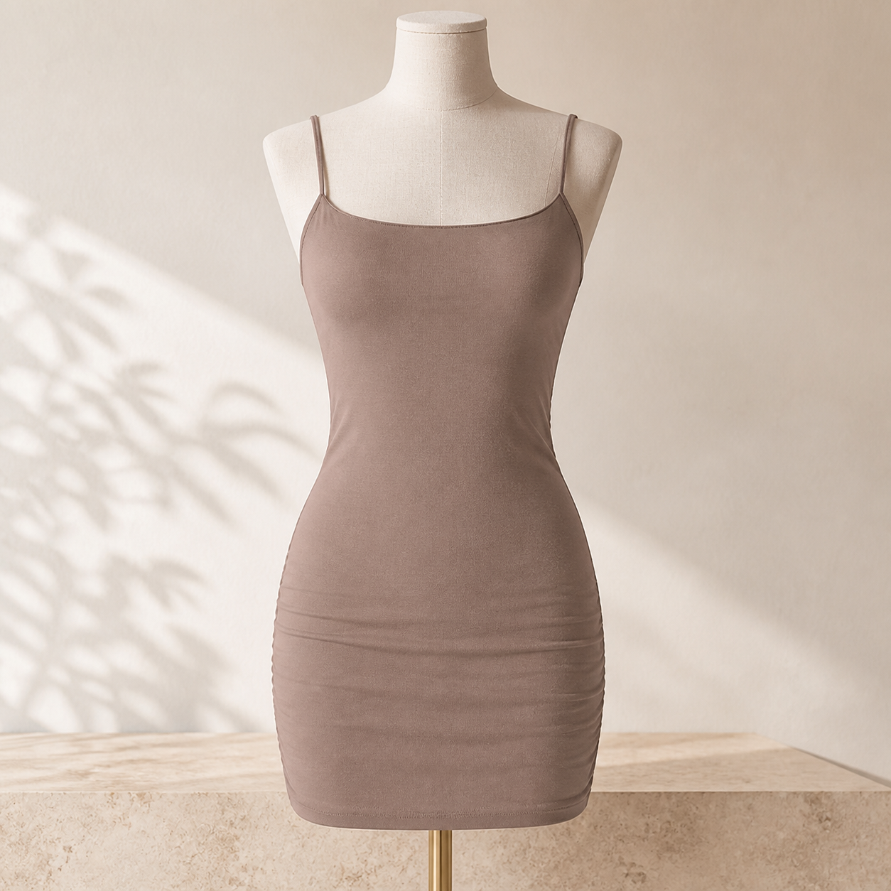Robe moulante dos nu à fines bretelles — Kaki — vue 11