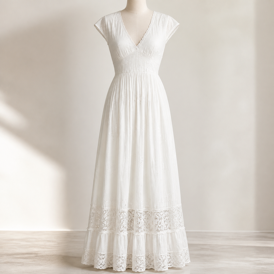 Robe longue à empiècements en dentelle — Visuel principal Olvyra — vue 1