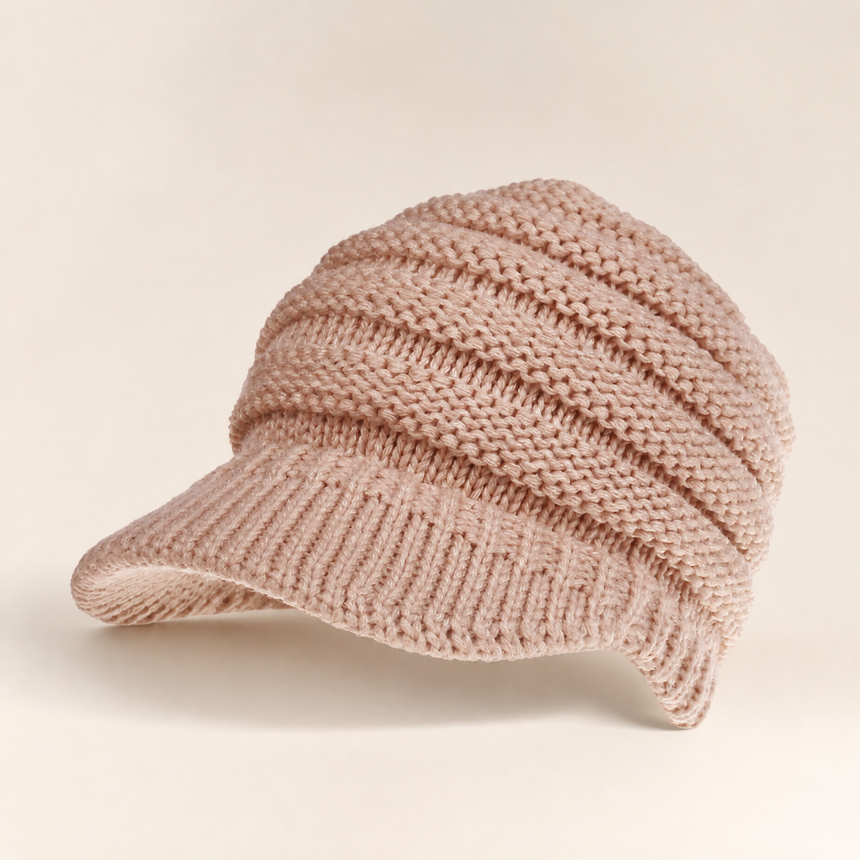 Bonnet à visière rose poudré — Dusty pink visor beanie