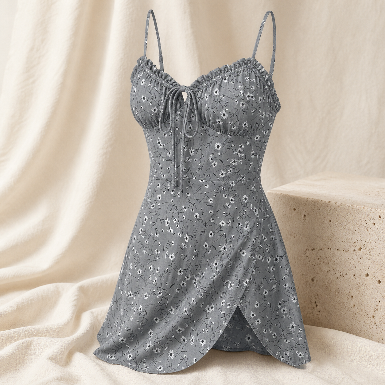 Robe courte fleurie à fines bretelles — Grey1 — vue 7