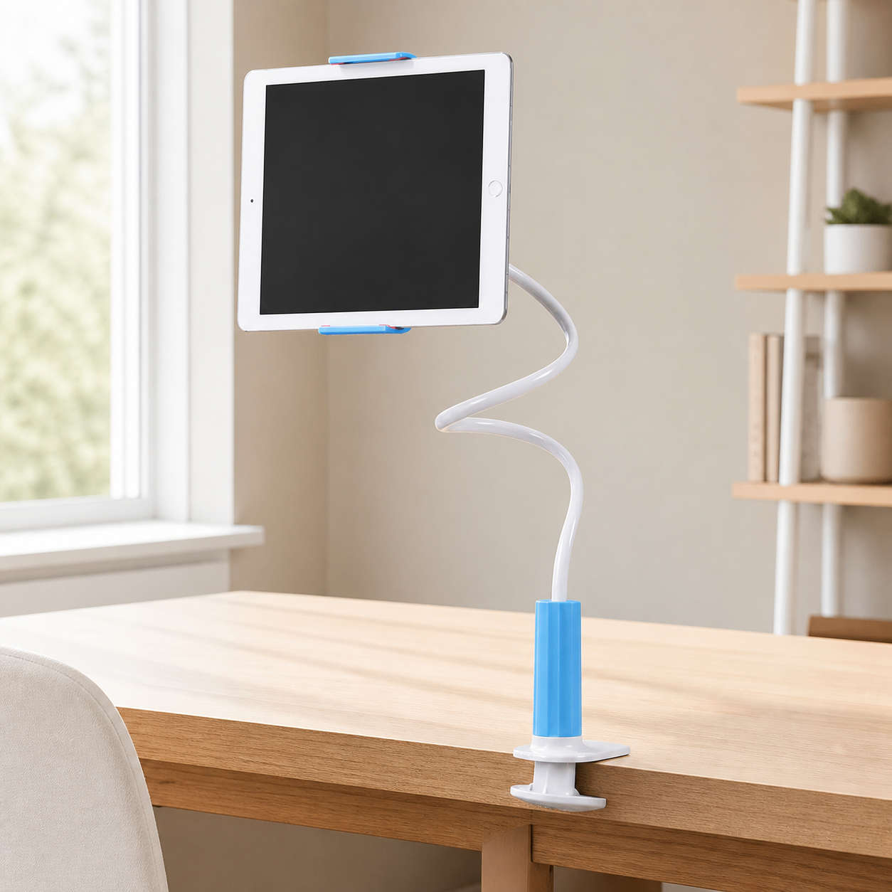 Support flexible bleu à pince — Blue flexible clamp stand