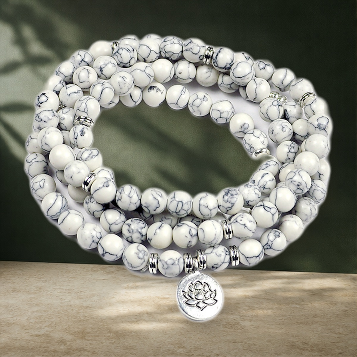 Long collier de perles en pierre naturelle — Synthetic Blanc Pine — vue 8