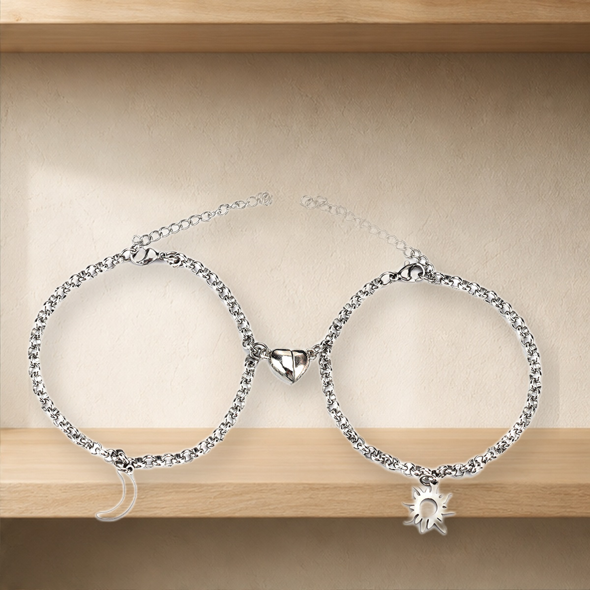 Duo de bracelets aimantés soleil et lune — Pearl — vue 4
