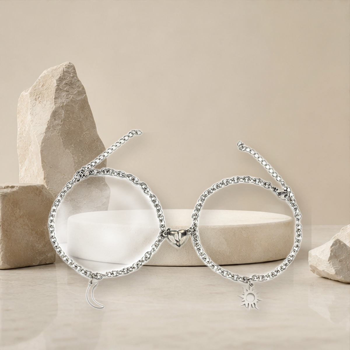 Duo de bracelets aimantés soleil et lune — O type — vue 5