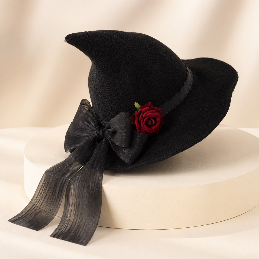 Chapeau de sorcière noir avec garniture noire — Black witch hat with black trim