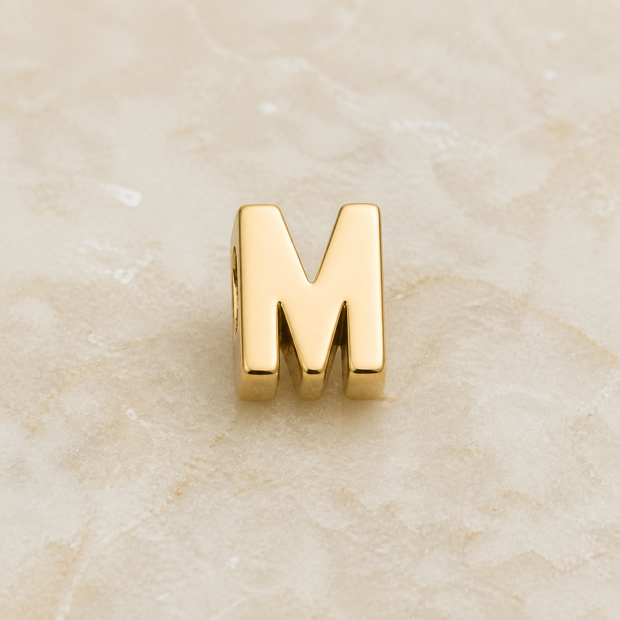 Collier cœur à initiale — Doré — vue 3