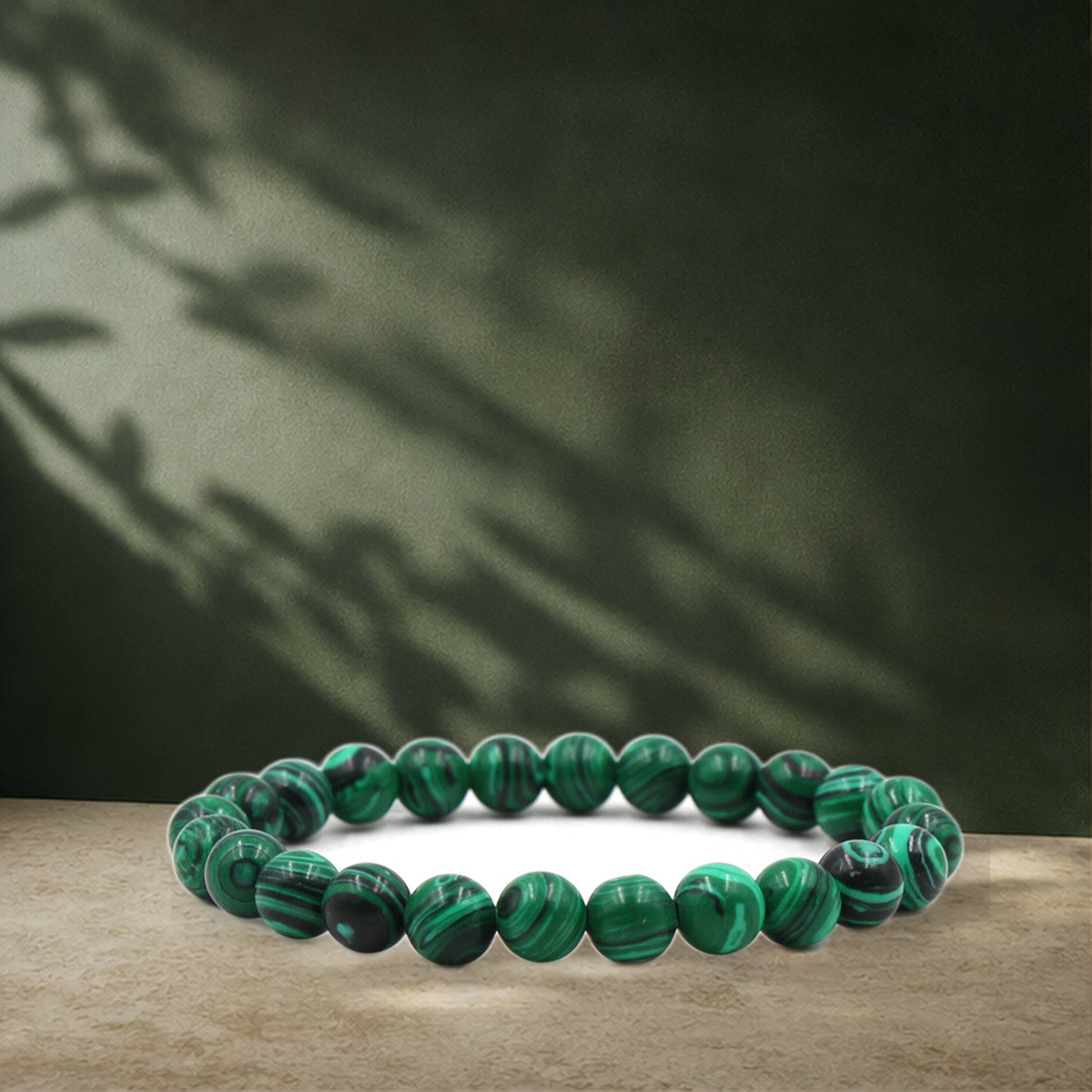 Bracelet perlé noir et malachite — Green-8 mm — vue 9