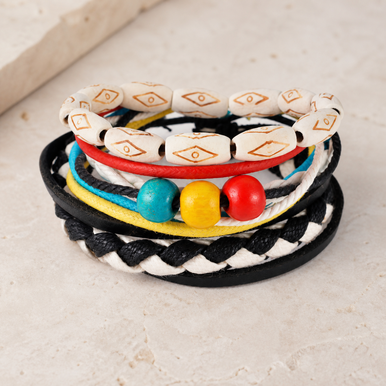 Bracelet multirang en cuir et perles — 5 — vue 3