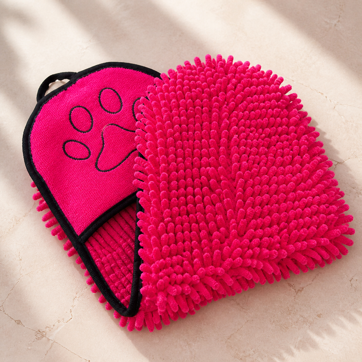 Absorbent microfiber towel for dogs and cats