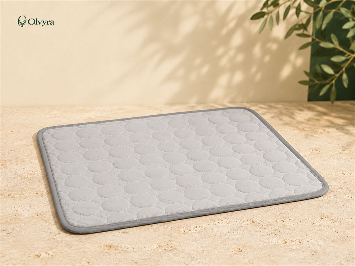 Cooling mat for dogs and cats