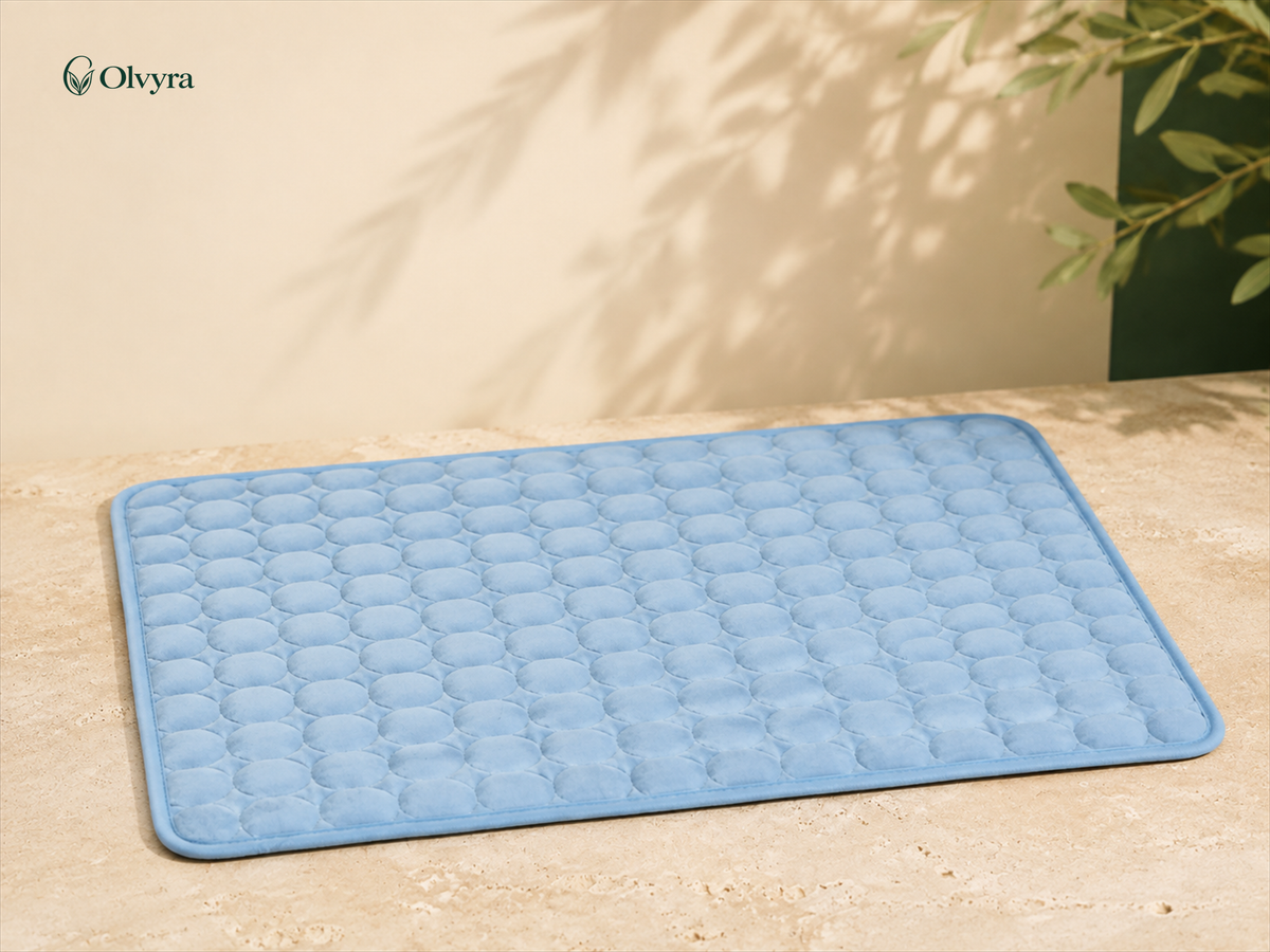 Cooling mat for dogs and cats