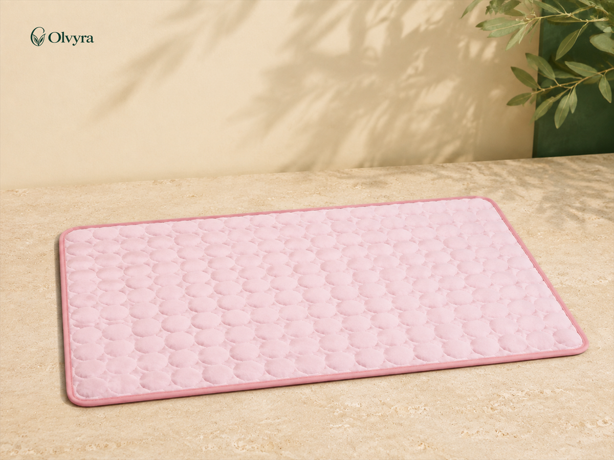 Cooling mat for dogs and cats