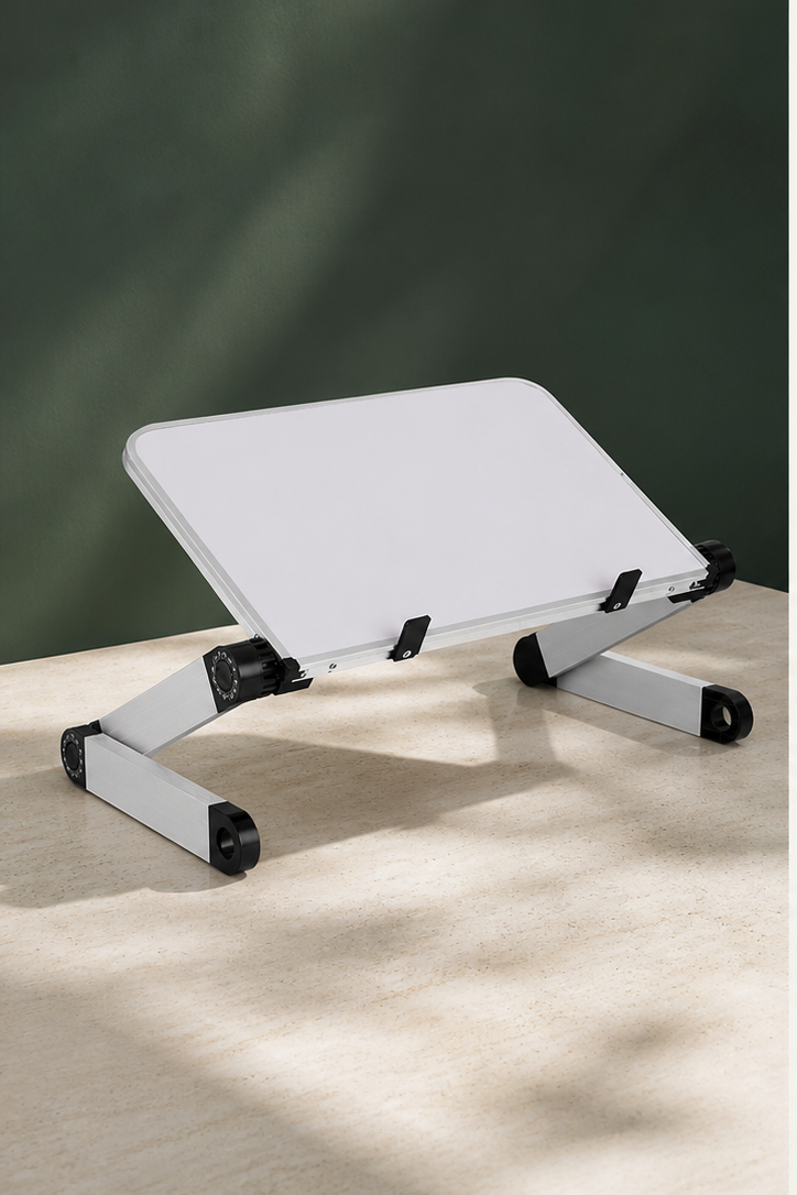 Support réglable pour ordinateur portable, coloris Argenté, photographie Olvyra